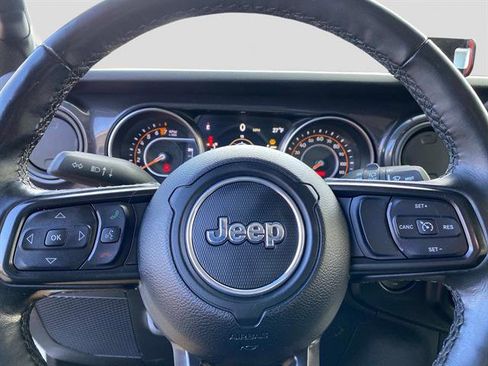 Used 2021 Jeep Wrangler Sport S image 17