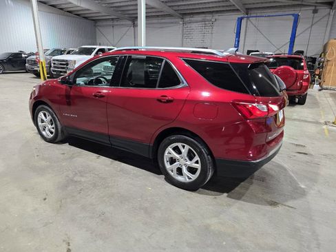 Used 2018 Chevrolet Equinox LT w/ Sun & Infotainment Package image 8