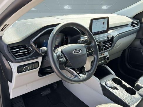 Used 2024 Ford Escape Active image 4