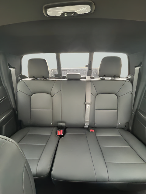 New 2026 Chevrolet Colorado Trail Boss AWD/4WD image 12