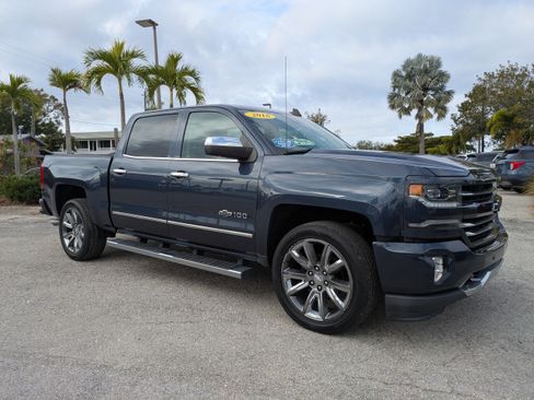 Used 2018 Chevrolet Silverado 1500 LTZ Z71 w/ Centennial Edition AWD/4WD image 2