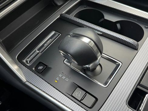 Used 2024 MAZDA CX-90 Plug-In Hybrid w/ Premium Pkg image 21