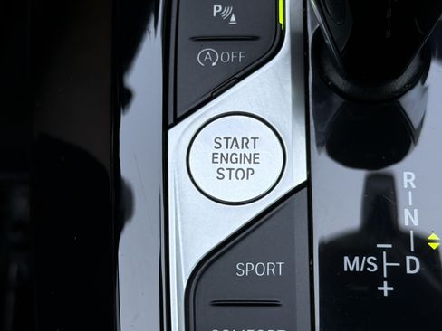 Certified 2024 BMW X3 sDrive30i w/ Convenience Package RWD image 11