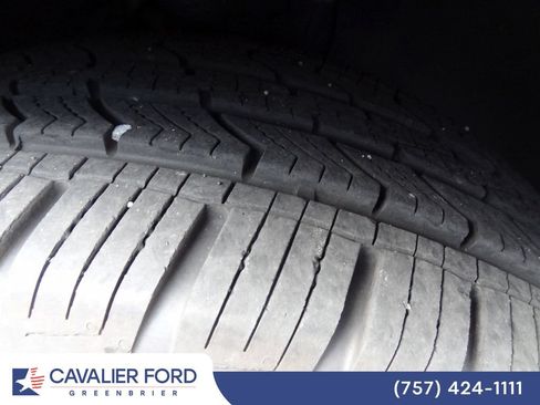 Used 2021 Hyundai Santa Fe SEL w/ Convenience + Premium Package FWD image 11