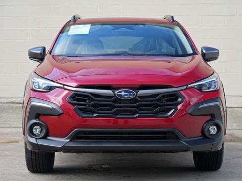 Used 2026 Subaru Crosstrek 2.5i Limited w/ Crosstrek Mirror Package AWD/4WD image 3