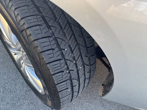 Used 2009 INFINITI G37 X image 12