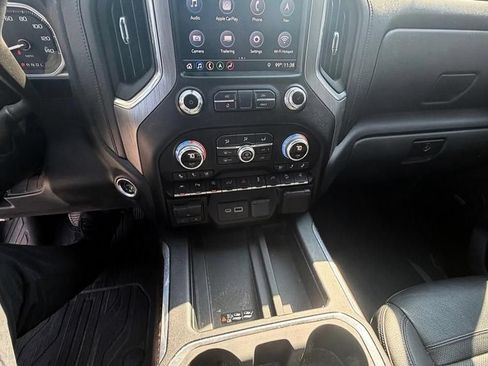 Used 2019 GMC Sierra 1500 Denali w/ Denali Ultimate Package AWD/4WD image 22