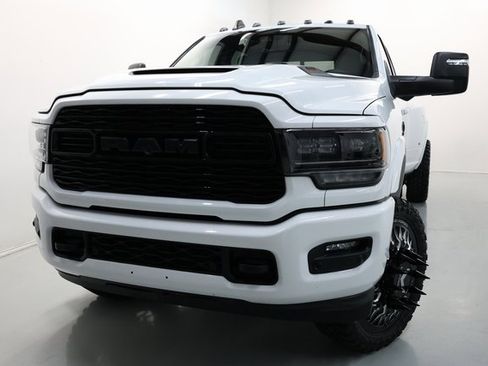 Used 2024 RAM 3500 Limited w/ Night Edition image 59
