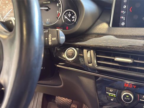 Used 2018 BMW X5 xDrive40e w/ Driving Assistance Package image 23