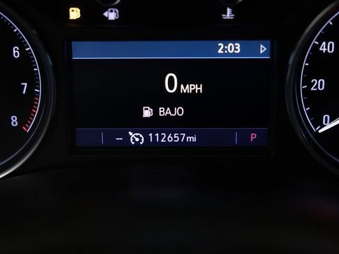 Used 2022 Buick Enclave Essence image 24