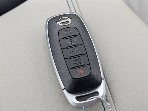 New 2026 Nissan Sentra SL w/ Floor Mat Package image 32