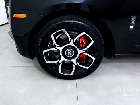 Used 2021 Rolls-Royce Cullinan Black Badge AWD/4WD image 42