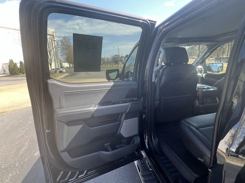 Used 2021 Ford F150 Lariat image 10