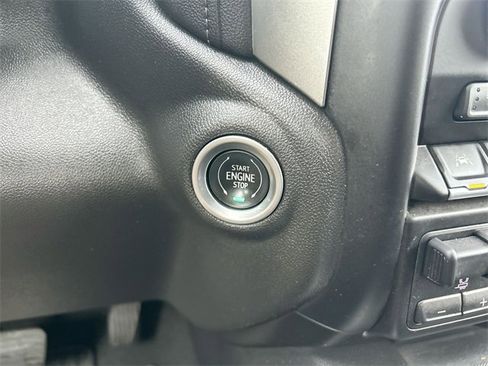 Used 2021 Chevrolet Silverado 1500 LTZ w/ LTZ Premium Package image 17