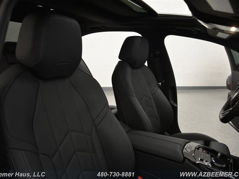 Used 2026 BMW 530i w/ M Sport Package image 21