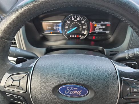 Used 2017 Ford Explorer Limited w/ Equipment Group 301A FWD image 28