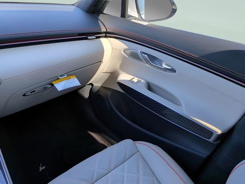 New 2026 Genesis GV70 3.5T Sport Prestige AWD/4WD image 17