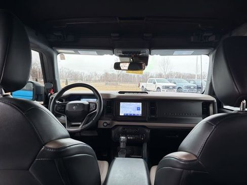 Used 2022 Ford Bronco Wildtrak image 18