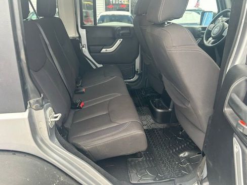 Used 2013 Jeep Wrangler Unlimited Rubicon w/ Dual Top Group image 16