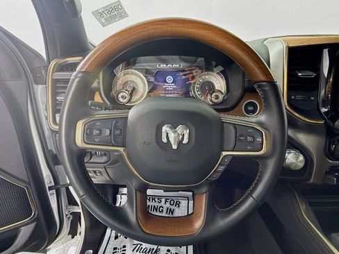 Used 2022 RAM 1500 Limited w/ Body Color Bumper Group image 11