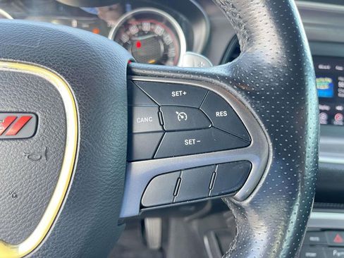 Used 2019 Dodge Challenger R/T image 18