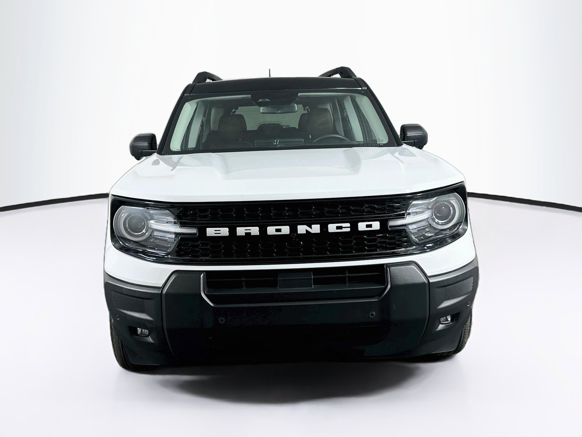 Used 2025 Ford Bronco Sport Outer Banks w/ Outer Banks Tech Package+ AWD/4WD image 2