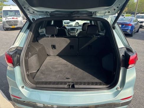 Used 2022 Chevrolet Equinox RS AWD/4WD image 7