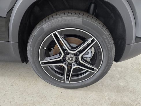 New 2026 Mercedes-Benz GLB 250 image 12