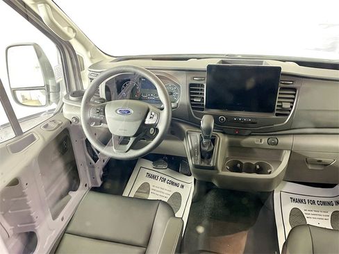 New 2025 Ford Transit 250 148 Medium Roof image 24