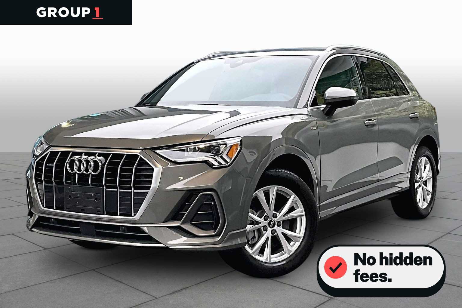 Used 2023 Audi Q3 2.0T Premium w/ Convenience Package AWD/4WD image 1