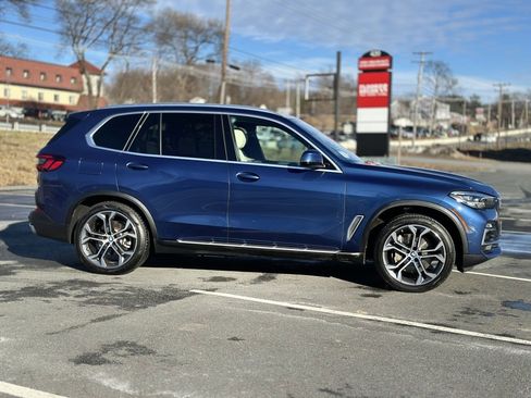 Used 2021 BMW X5 xDrive45e w/ Premium Package image 8