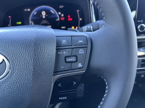 Used 2026 Toyota Camry SE image 22