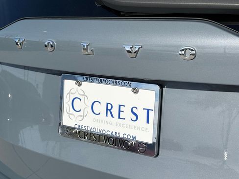 Certified 2023 Volvo XC90 T8 Plus image 8