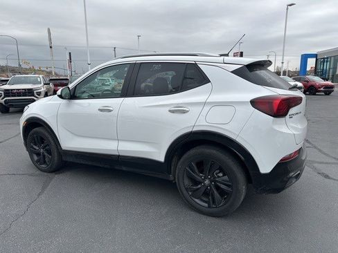 Used 2024 Buick Encore GX Sport Touring image 11