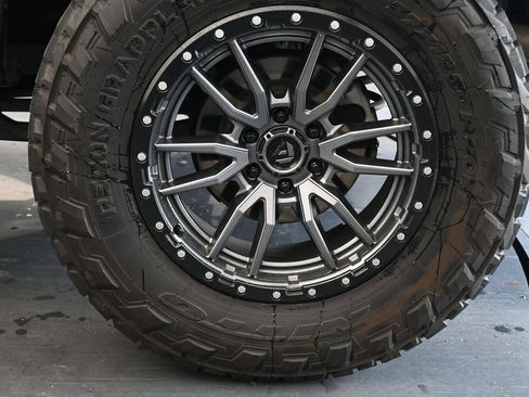 Used 2022 Ford F150 Raptor w/ Equipment Group 801A High AWD/4WD image 13