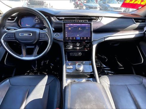 Used 2022 Jeep Grand Cherokee L Limited image 15