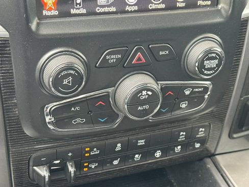 Used 2017 RAM 1500 Limited AWD/4WD image 17