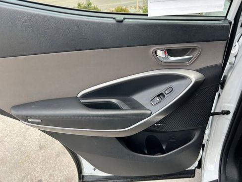 Used 2018 Hyundai Santa Fe Sport AWD/4WD image 21