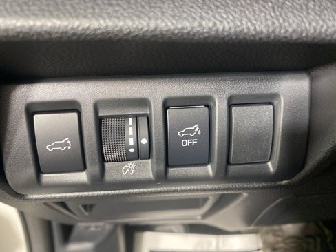 Certified 2025 Subaru Outback Touring XT image 23