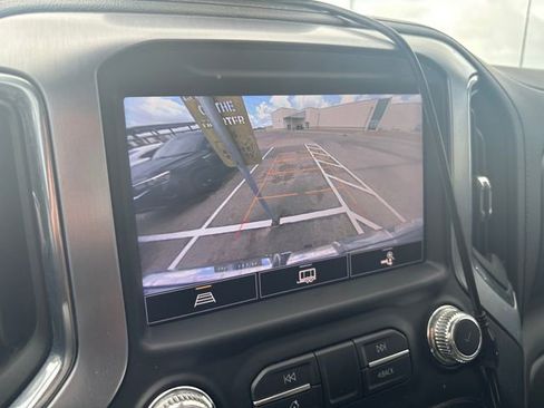 Used 2021 GMC Sierra 1500 SLT AWD/4WD image 6