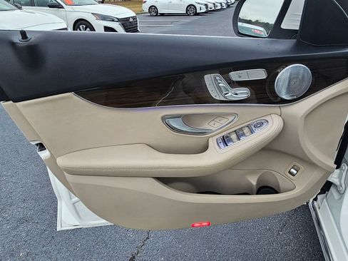 Used 2021 Mercedes-Benz C 300 Sedan image 15