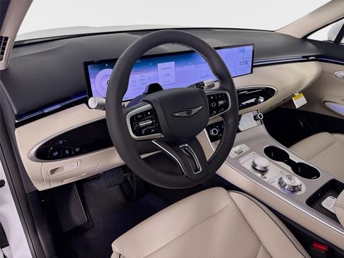New 2026 Genesis GV70 2.5T Advanced AWD/4WD image 9