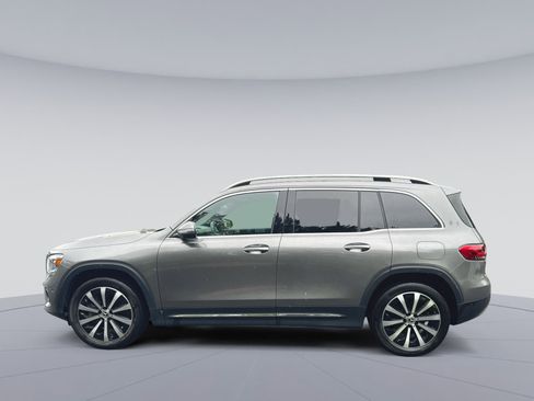Used 2023 Mercedes-Benz GLB 250 4MATIC image 8