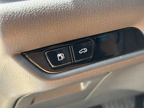Used 2025 Lexus NX 350h AWD w/ Accessory Package (2T) image 26