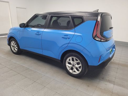 Used 2024 Kia Soul S image 3