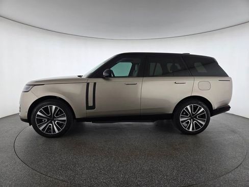 Used 2026 Land Rover Range Rover SE AWD/4WD image 29