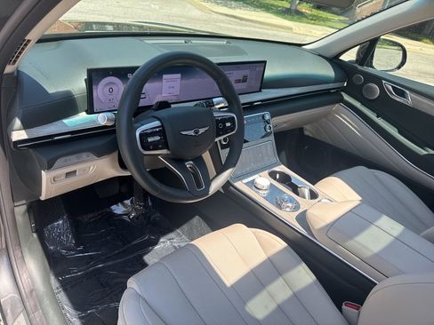 Certified 2025 Genesis GV80 2.5T Advanced AWD/4WD image 15