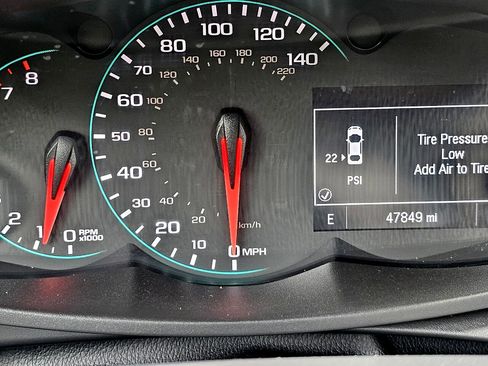 Used 2021 Chevrolet Trax LT w/ Driver Confidence Package image 36