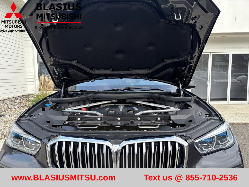 Used 2020 BMW X5 xDrive50i w/ Executive Package AWD/4WD image 69