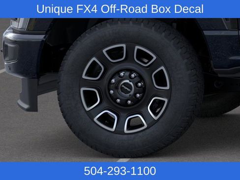New 2025 Ford F350 Platinum w/ FX4 Off-Road Package image 19